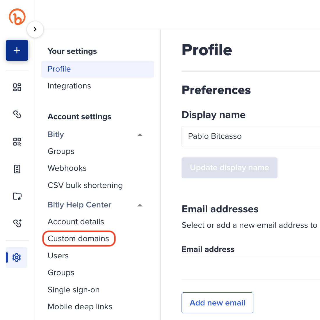 Viewing account details and highlighting custom domains